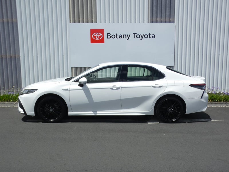 2024 Toyota Camry SX HYBRID image 4