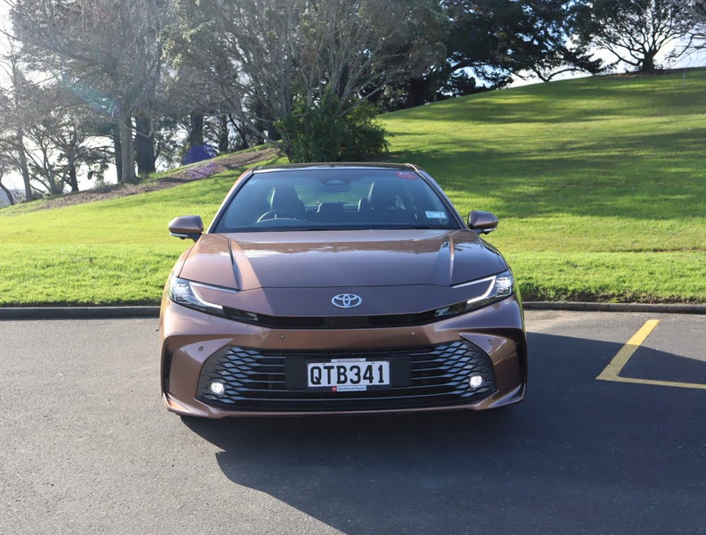 2024 Toyota Camry ZR 2.5P HEV ECVT FWD SD/4D/5S image 2