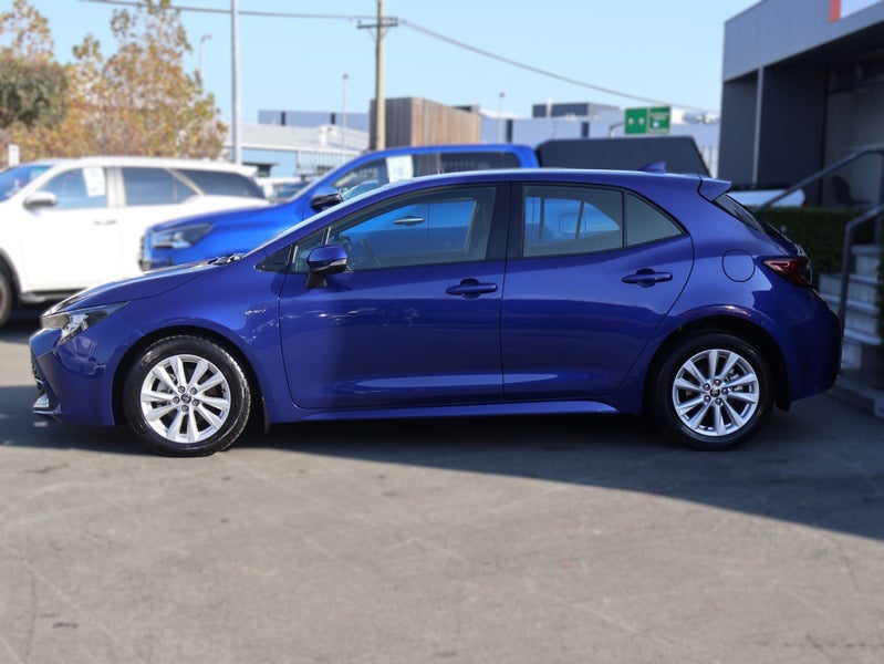 2024 Toyota Corolla 2024 GX 1.8L Hybrid Automat... image 4