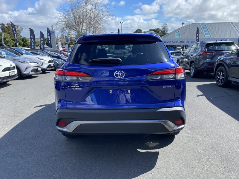2024 Toyota Corolla Cross Cross 1.8 Hybrid Z 2W... image 3