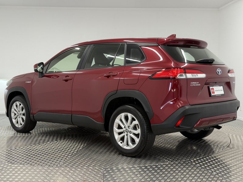 2024 Toyota Corolla Cross Cross GX 2.0 Hybrid image 5