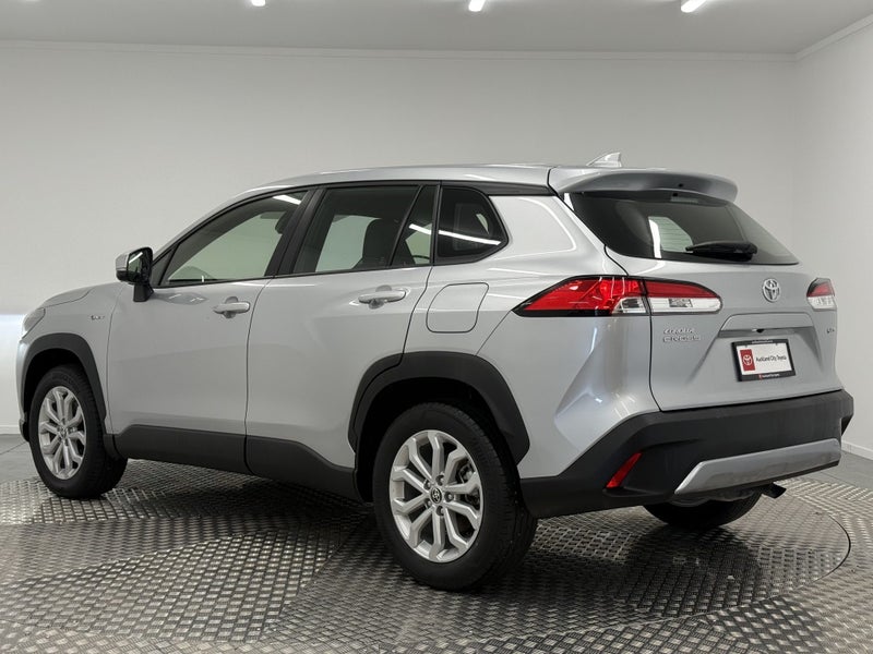 2024 Toyota Corolla Cross Cross GX 2.0 Hybrid image 5