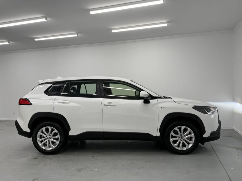 2024 Toyota Corolla Cross Cross GX 2.0 Hybrid image 3