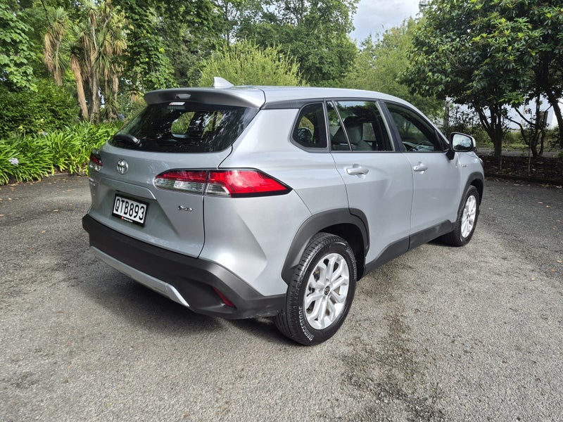 2024 Toyota Corolla Cross Cross GX 2.0P ECVT FW... image 3