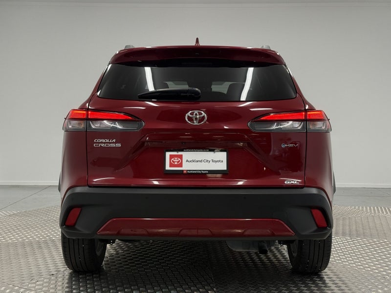 2024 Toyota Corolla Cross Cross GXL 2.0 Hybrid image 4