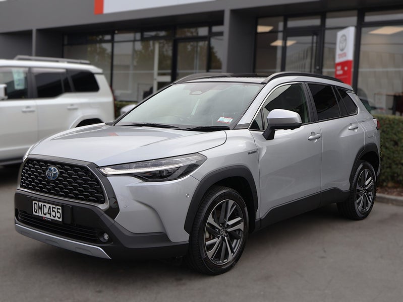 2024 Toyota Corolla Cross Cross Limited HYBRID... image 3