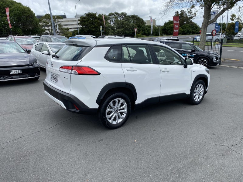 2024 Toyota Corolla Cross GX 2.0 Hybrid image 2