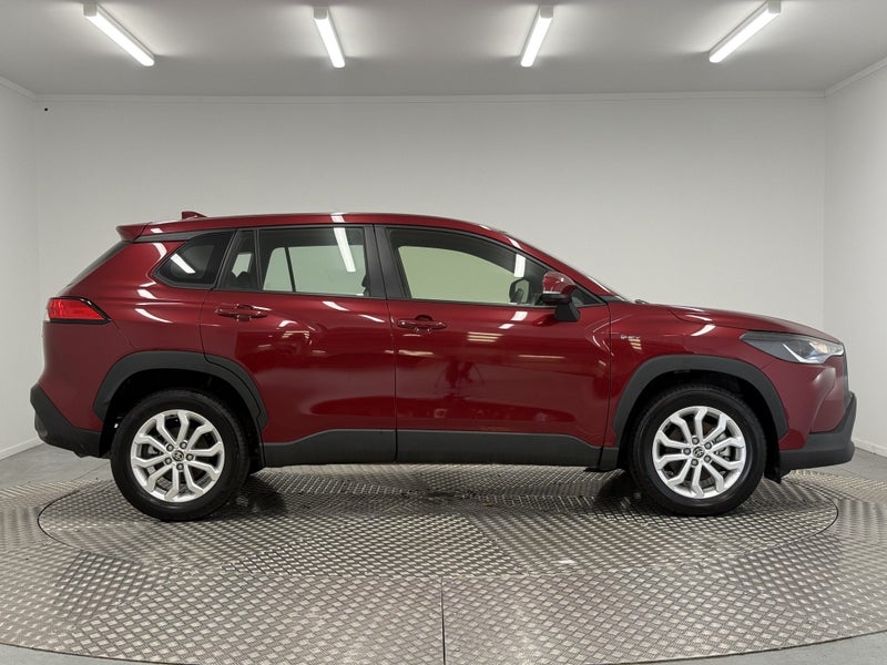 2024 Toyota Corolla Cross GX 2.0 Hybrid image 2