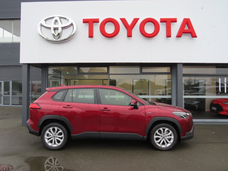 2024 Toyota Corolla Cross GX 2.0P HEV image 4