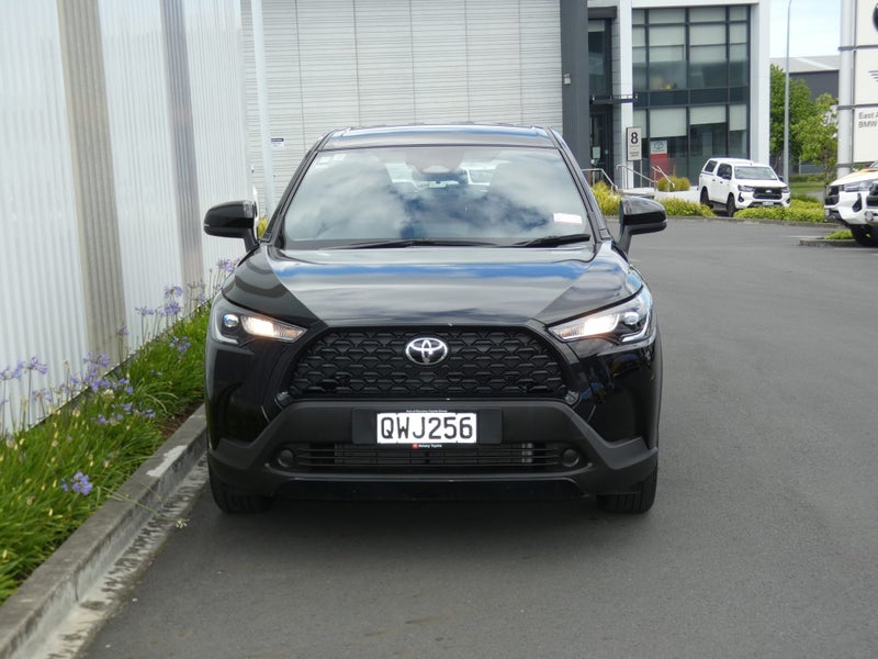 2024 Toyota Corolla Cross GX 2.0P HEV image 5