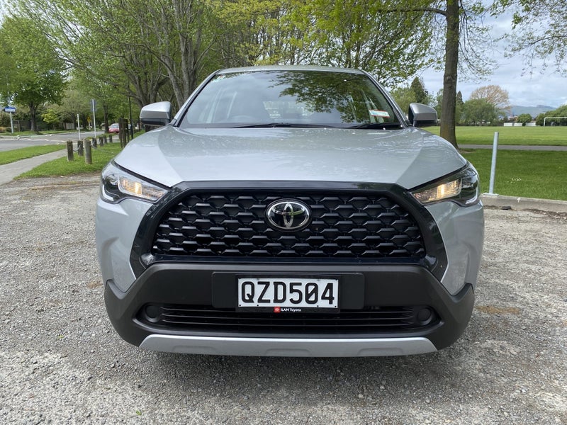 2024 Toyota Corolla Cross GX 2.0P HEV image 2