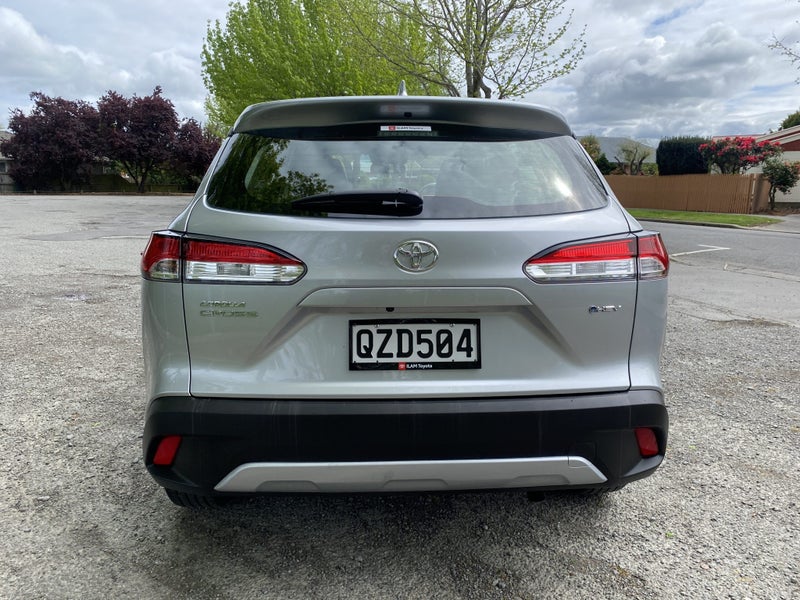 2024 Toyota Corolla Cross GX 2.0P HEV image 4