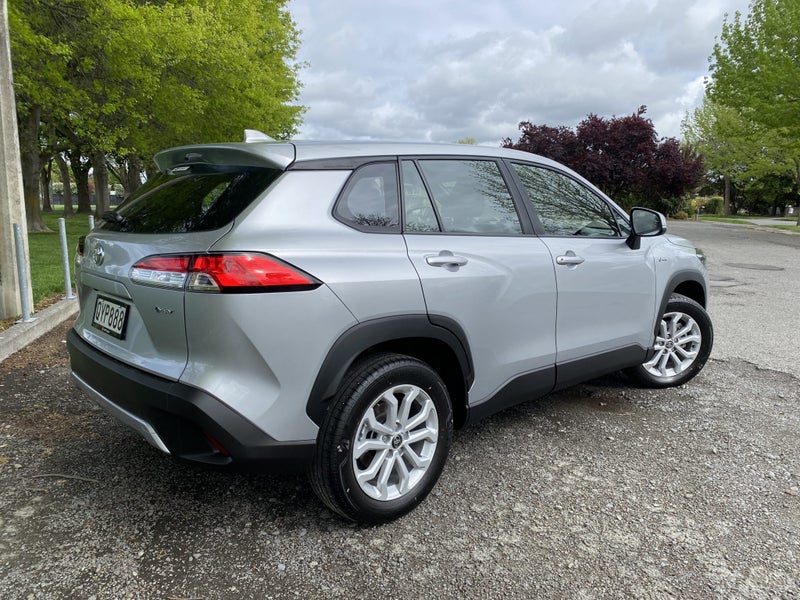 2024 Toyota Corolla Cross GX 2.0P HEV image 5