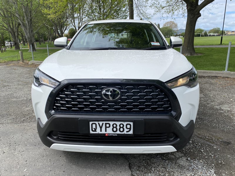 2024 Toyota Corolla Cross GX 2.0P HEV image 2