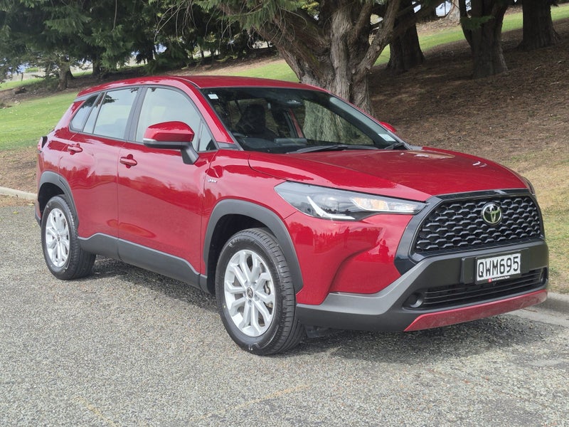 2024 Toyota Corolla Cross GX 2.0P HEV ECVT FWD... image 2