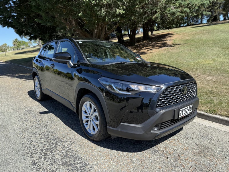 2024 Toyota Corolla Cross GX 2.0P HEV ECVT FWD... image 2