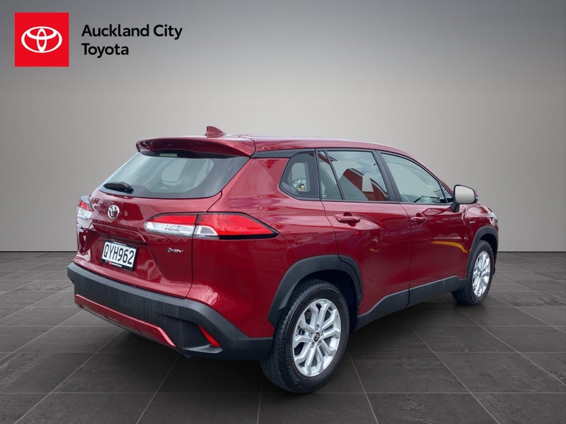 2024 Toyota Corolla Cross GX 2.0P HEV ECVT FWD... image 3