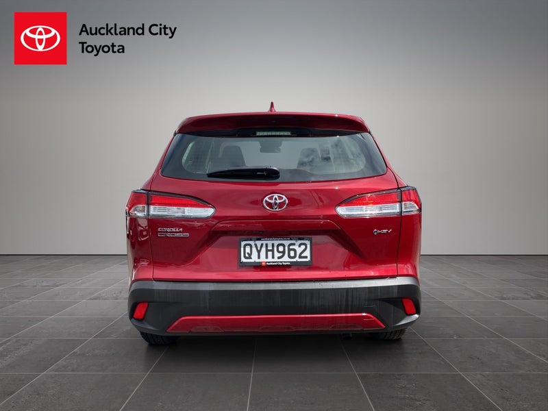 2024 Toyota Corolla Cross GX 2.0P HEV ECVT FWD... image 4