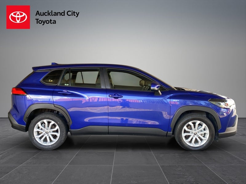 2024 Toyota Corolla Cross GX 2.0P HEV ECVT FWD... image 2