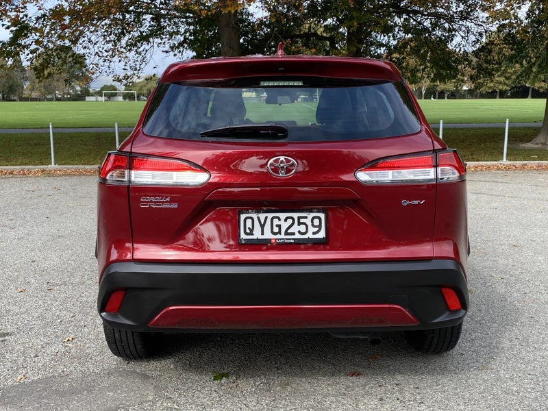 2024 Toyota Corolla Cross GX 2.0P HEV FWD image 4