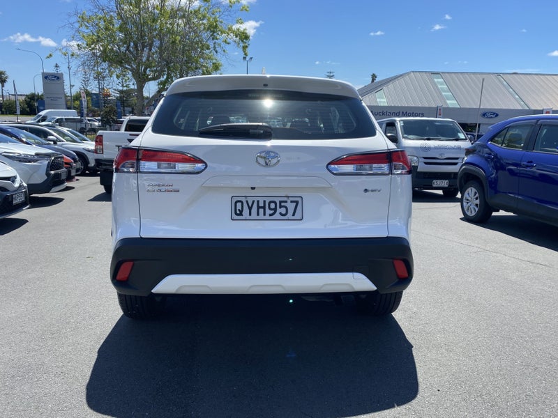 2024 Toyota Corolla Cross GX 2.0P HEV SUV image 3