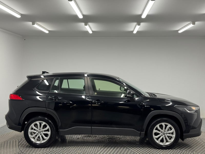 2024 Toyota Corolla Cross GX 2.0P Hybrid image 2