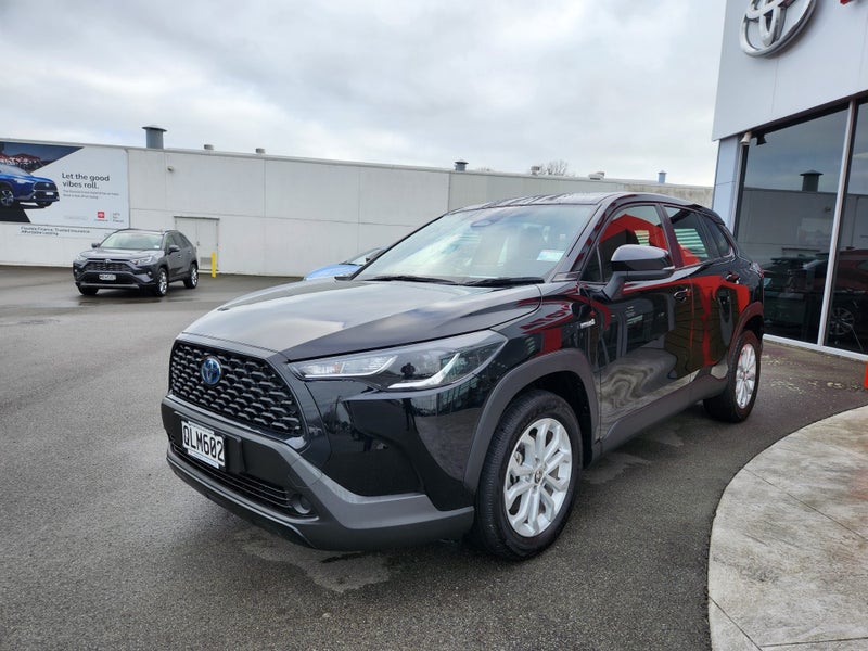 2024 Toyota Corolla Cross GX 2.0P HYBRID AWD AU... image 3
