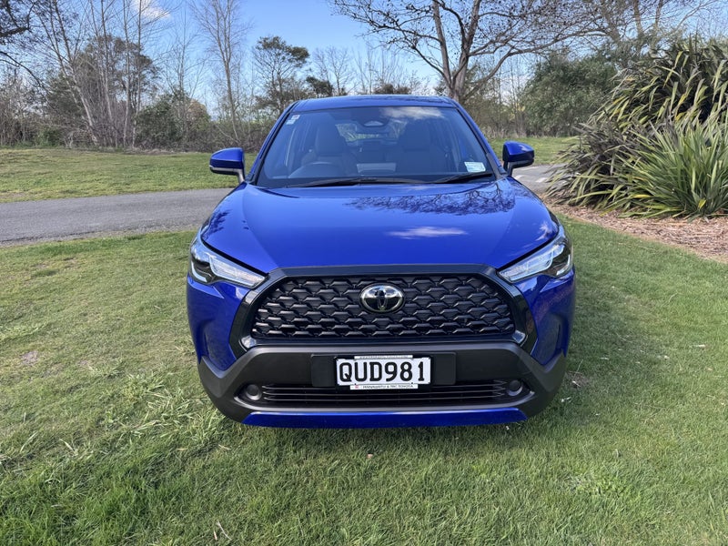 2024 Toyota Corolla Cross GX 2.0P Hybrid FWD Au... image 2