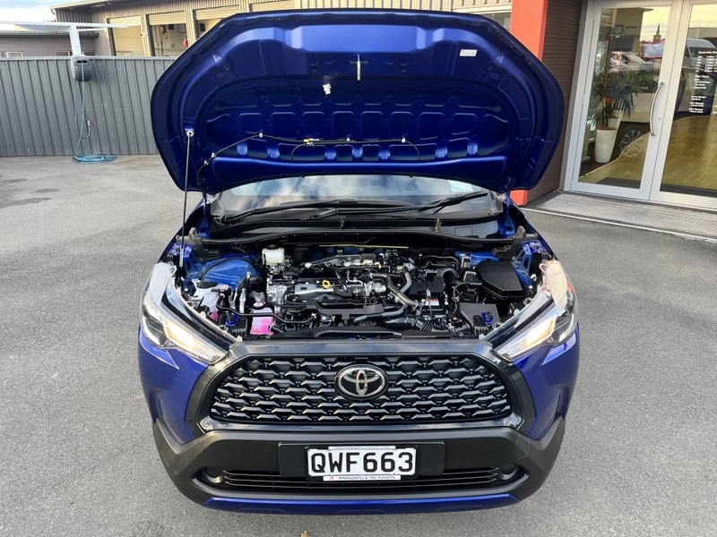 2024 Toyota Corolla Cross GX 2.0P Hybrid FWD SU... image 2