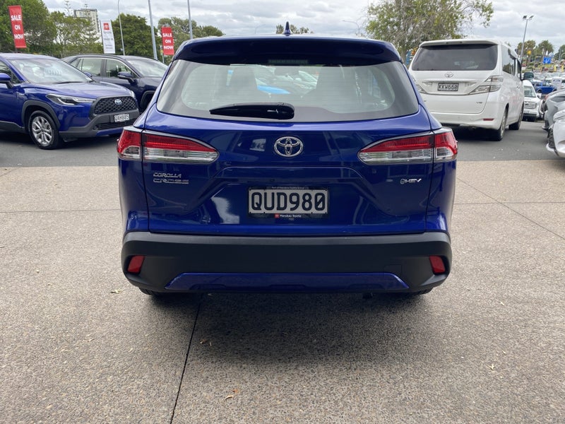 2024 Toyota Corolla Cross GX 2.0P Hybrid SUV image 4