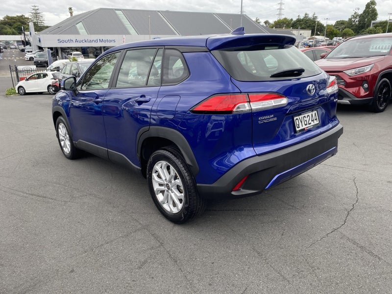 2024 Toyota Corolla Cross GX 2.0P Hybrid SUV image 5