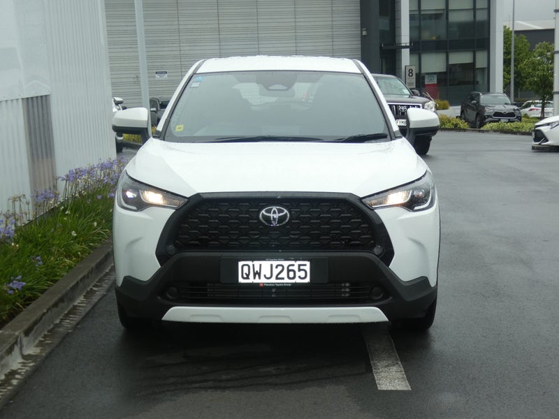 2024 Toyota Corolla Cross GX HYBRID image 5