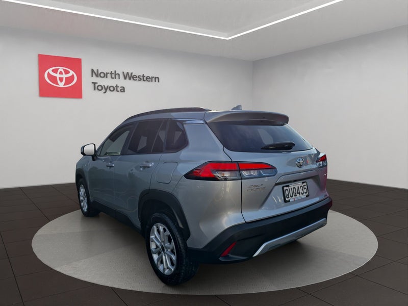 2024 Toyota Corolla Cross GXL 2.0L Hybrid 2WD SUV image 5