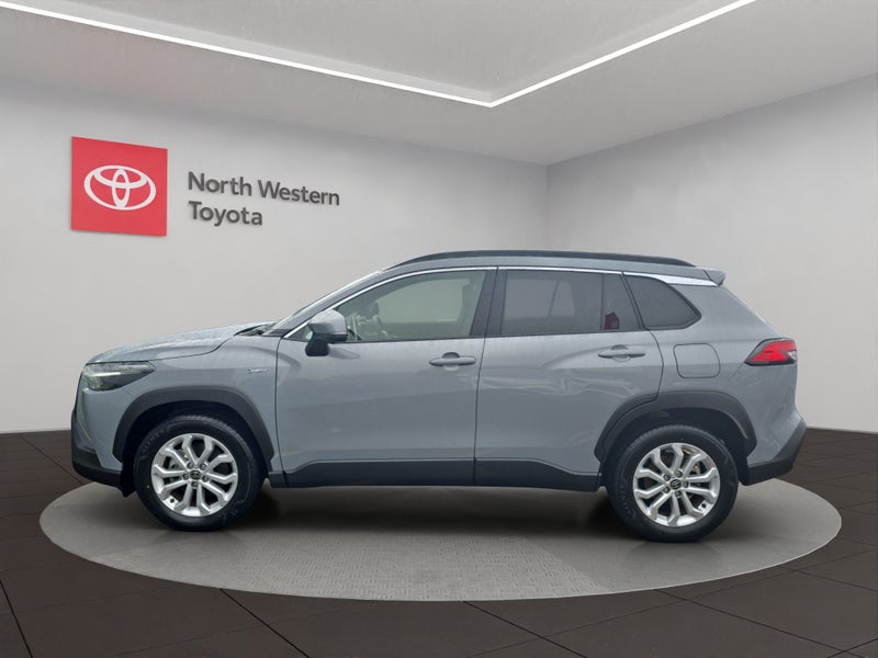 2024 Toyota Corolla Cross GXL 2.0L Hybrid 2WD SUV image 4