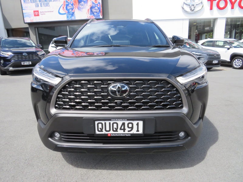 2024 Toyota Corolla Cross GXL 2.0P HEV ECVT FWD... image 2