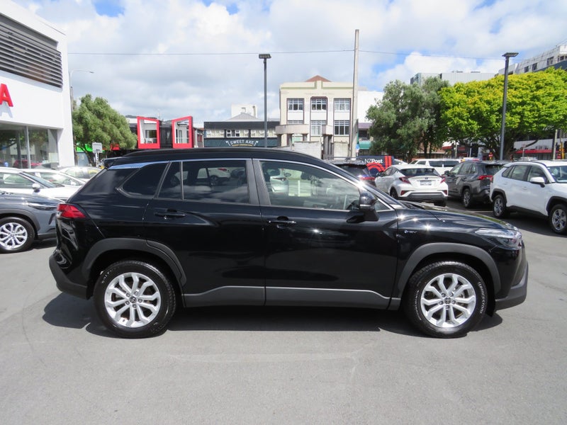 2024 Toyota Corolla Cross GXL 2.0P HEV ECVT FWD... image 3