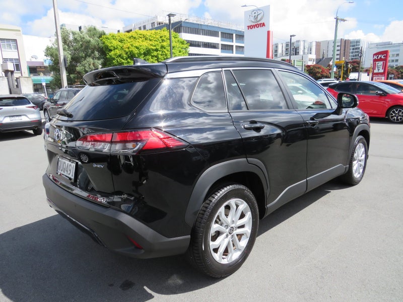 2024 Toyota Corolla Cross GXL 2.0P HEV ECVT FWD... image 4