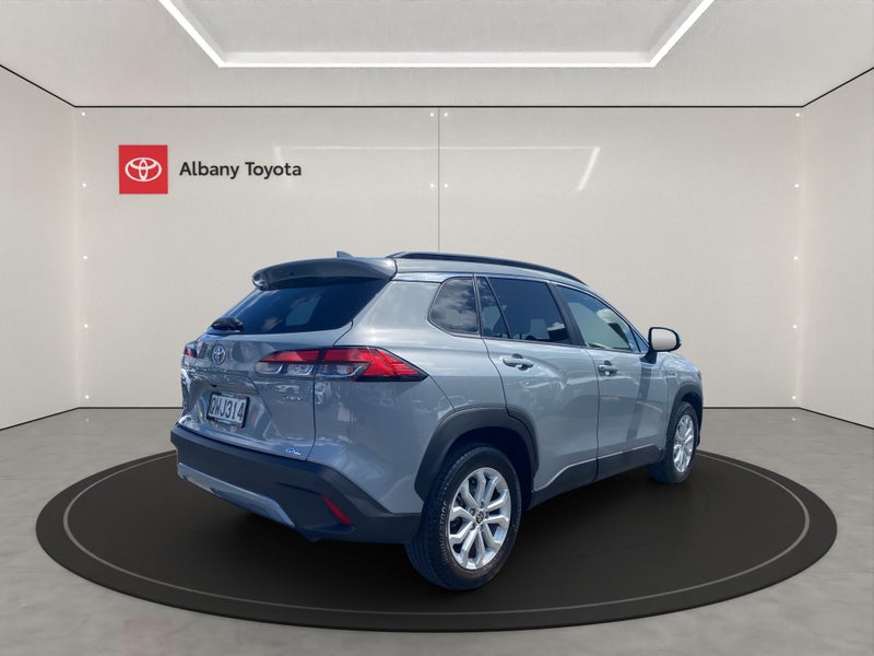 2024 Toyota Corolla Cross GXL 2.0P HEV ECVT FWD... image 3