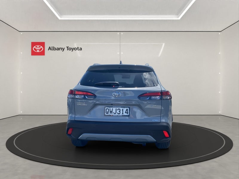 2024 Toyota Corolla Cross GXL 2.0P HEV ECVT FWD... image 4
