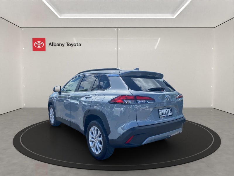 2024 Toyota Corolla Cross GXL 2.0P HEV ECVT FWD... image 5
