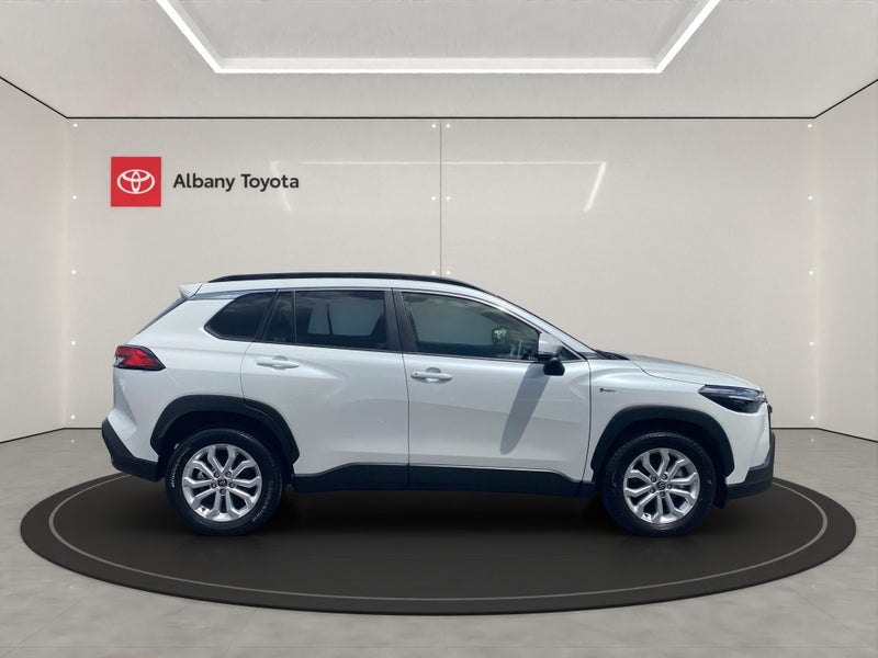 2024 Toyota Corolla Cross GXL 2.0P HEV ECVT FWD... image 2