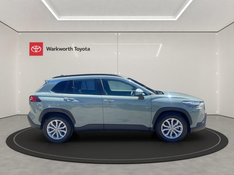 2024 Toyota Corolla Cross GXL 2.0P HEV ECVT FWD... image 2