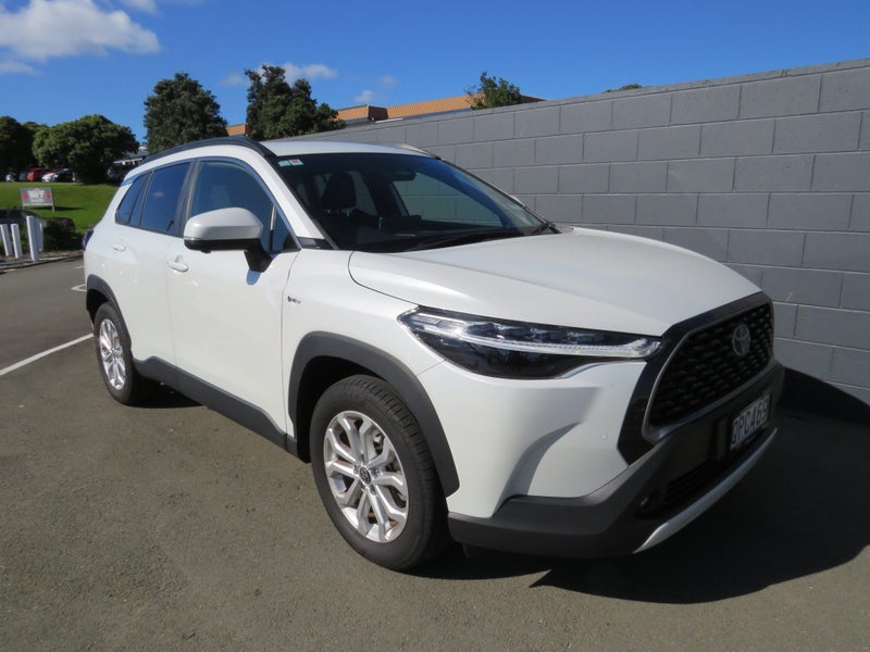 2024 Toyota Corolla Cross GXL 2.0P HEV ECVT FWD image 2