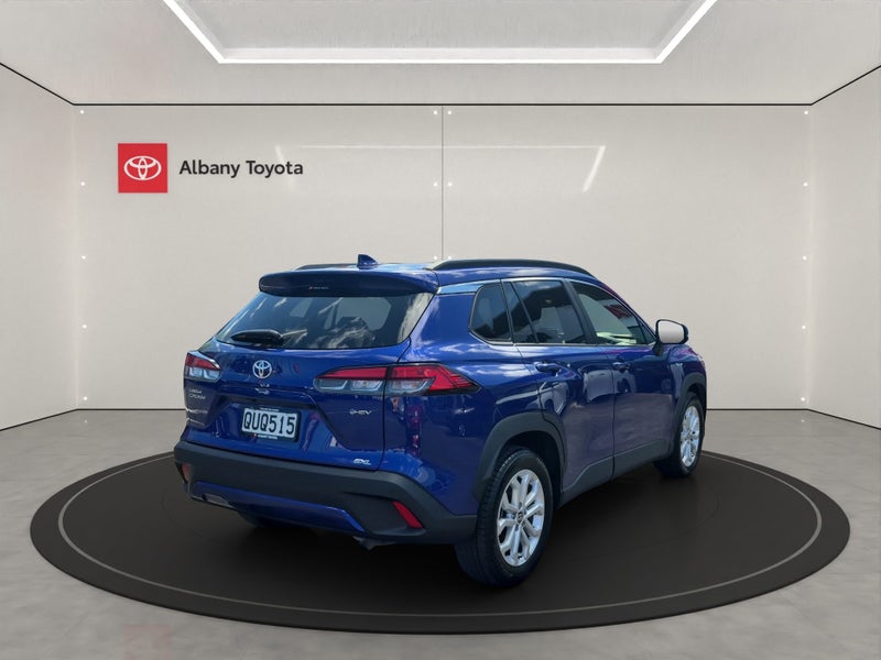 2024 Toyota Corolla Cross GXL 2.0P HEV ECVT FWD... image 3