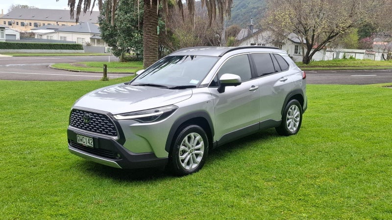 2024 Toyota Corolla Cross GXL 2.0P Hybrid image 1