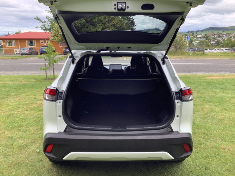 2024 Toyota Corolla Cross GXL 2.0P Hybrid Elect... image 5