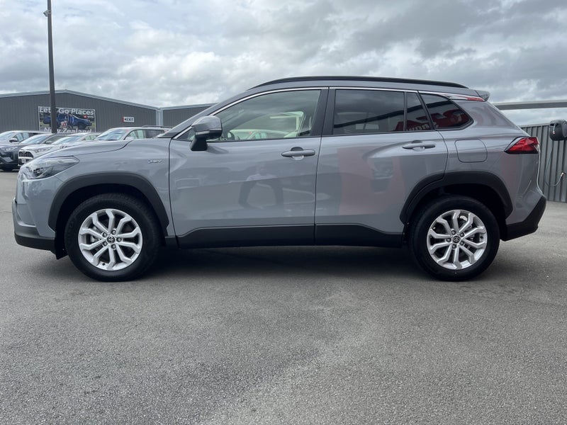 2024 Toyota Corolla Cross GXL 2.0P Hybrid FWD A... image 5