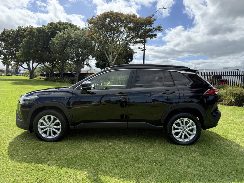 2024 Toyota Corolla Cross GXL 2.0P Hybrid FWD A... image 4