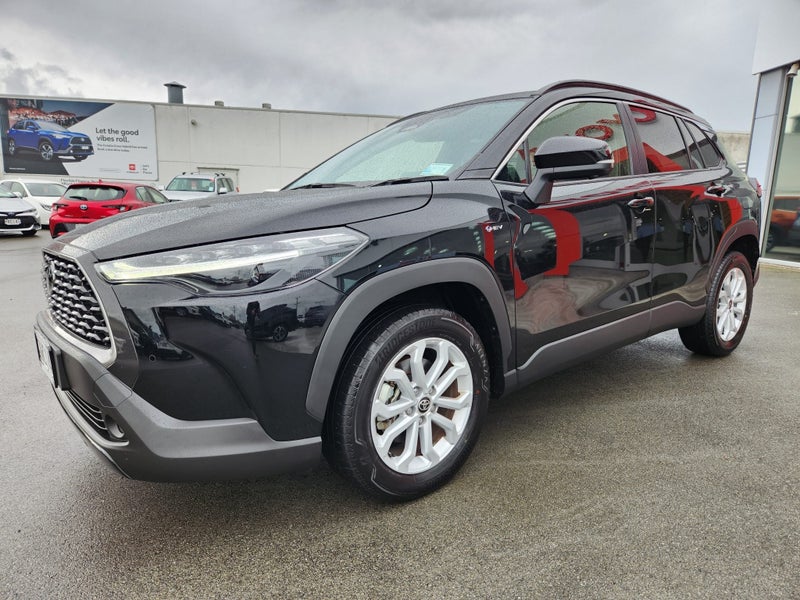 2024 Toyota Corolla Cross GXL 2.0P Hybrid FWD S... image 3