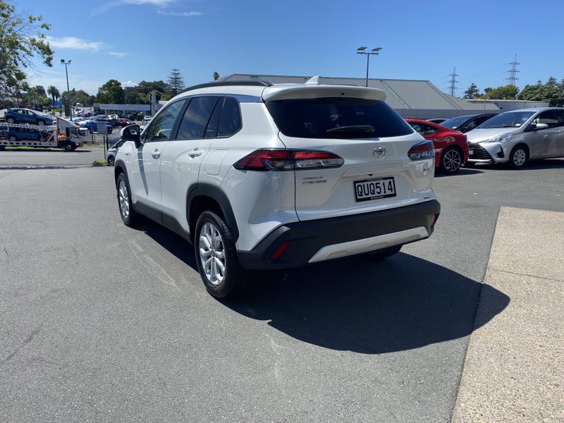 2024 Toyota Corolla Cross GXL 2.0P Hybrid SUV image 5